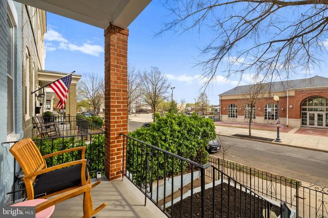 1242 NEAL STREET, Washington, DC 20002