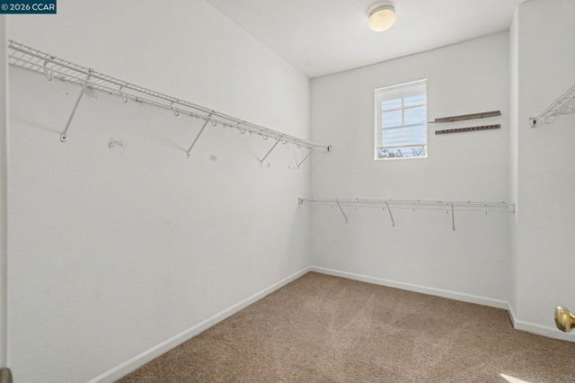 1043 Ashbridge Bay Dr, Pittsburg, CA 94565