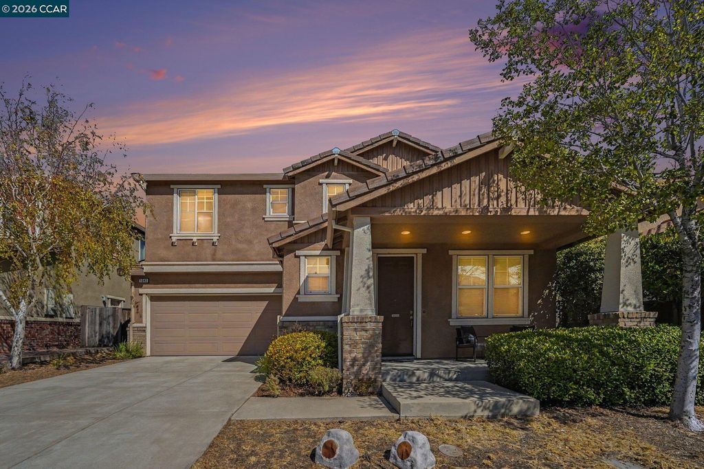 1043 Ashbridge Bay Dr, Pittsburg, CA 94565