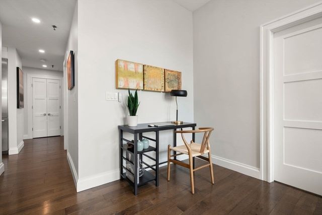 416 Marlborough Street 702, Boston, MA 02115