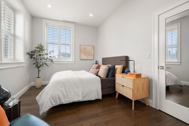 416 Marlborough Street 702, Boston, MA 02115