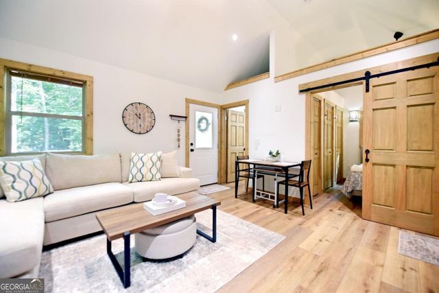 423 Chimney Ridge, Blairsville, GA 30512