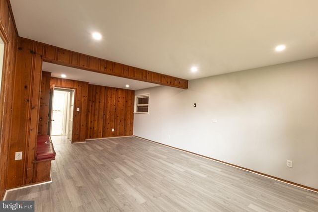 9907 WOODLAND DR, Silver Spring, MD 20902