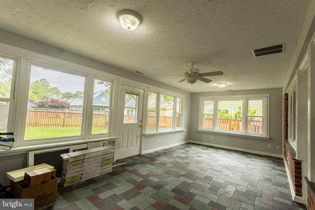 9907 WOODLAND DR, Silver Spring, MD 20902