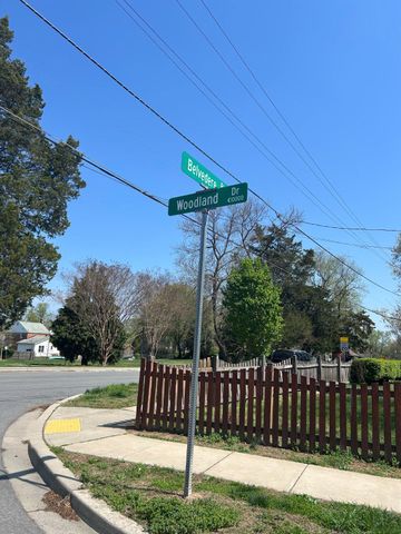 9907 WOODLAND DR, Silver Spring, MD 20902