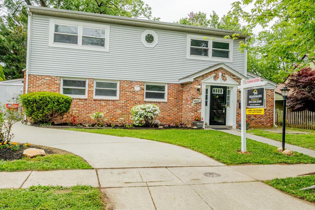 9907 WOODLAND DR, Silver Spring, MD 20902