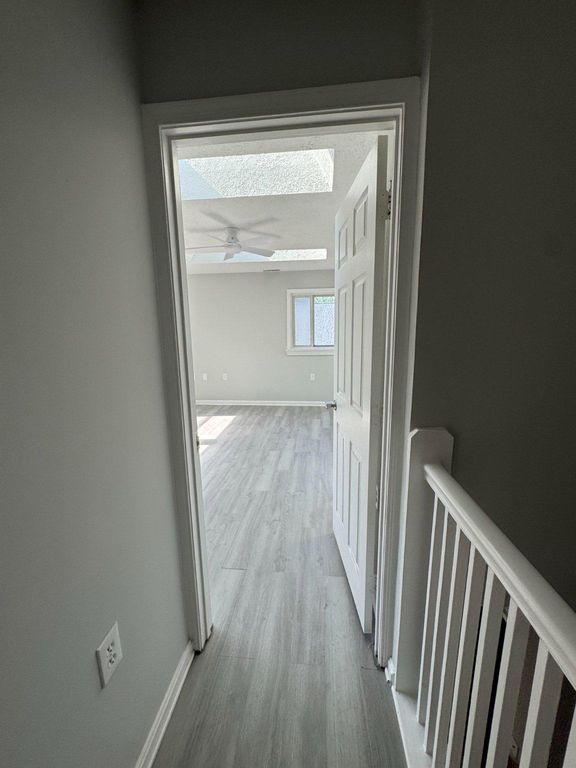 Image 34 of property listing at 9907 WOODLAND DR, Silver Spring, MD 20902
