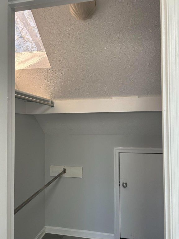 Image 37 of property listing at 9907 WOODLAND DR, Silver Spring, MD 20902