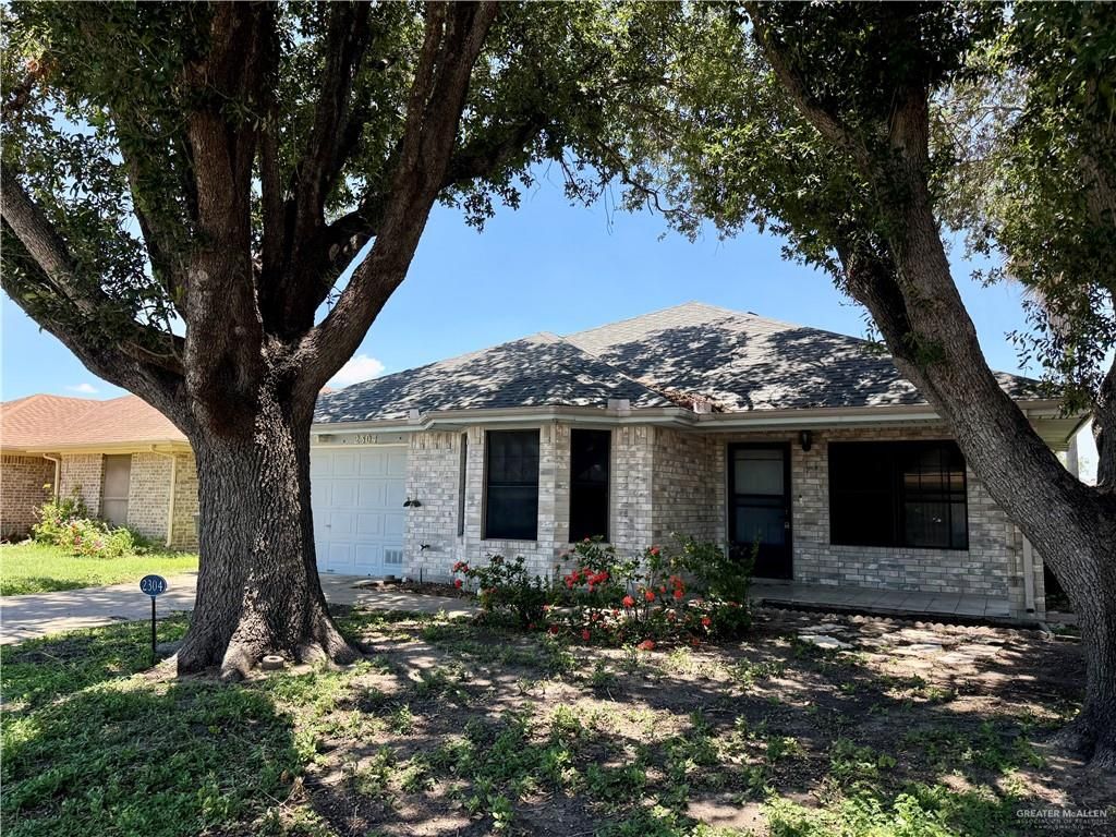 2304 Viola Street, Mission, TX 78574
