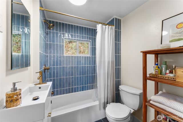 2183 NE 3rd Avenue, Camas, WA 98607