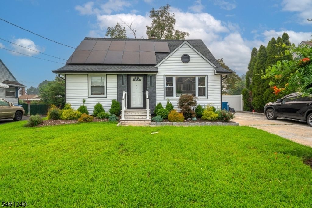 156 Baker Ave, South Plainfield Boro, NJ 07080 — photo 2