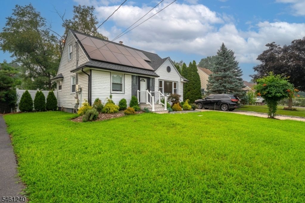 156 Baker Ave, South Plainfield Boro, NJ 07080 — photo 3