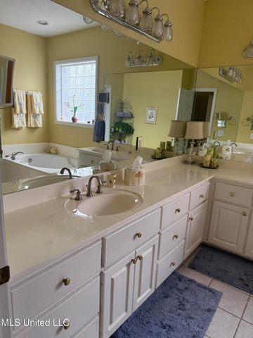 719 Esplanade Drive, Ridgeland, MS 39157