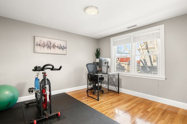 111 Fayette St 2, Watertown, MA 02472