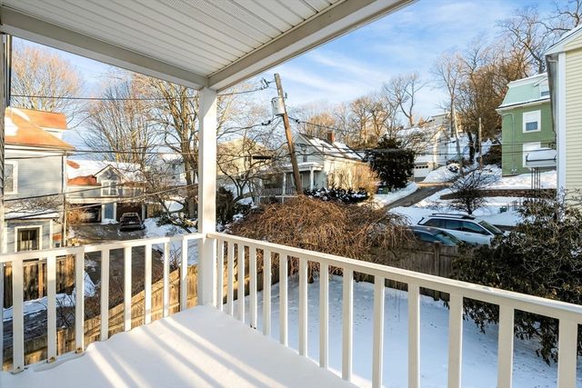 111 Fayette St 2, Watertown, MA 02472