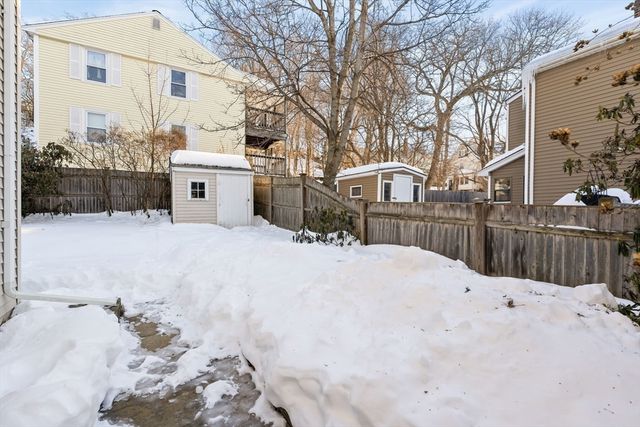 111 Fayette St 2, Watertown, MA 02472