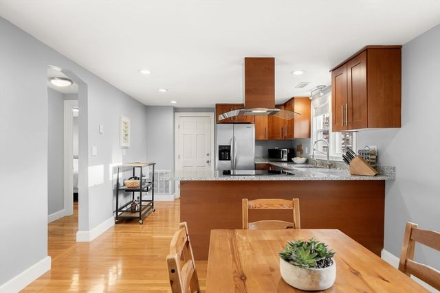 111 Fayette St 2, Watertown, MA 02472