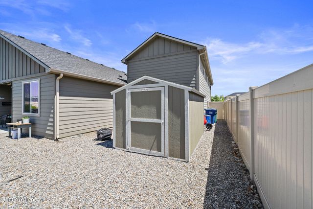 3665 N Croghan DR, Post Falls, ID 83854