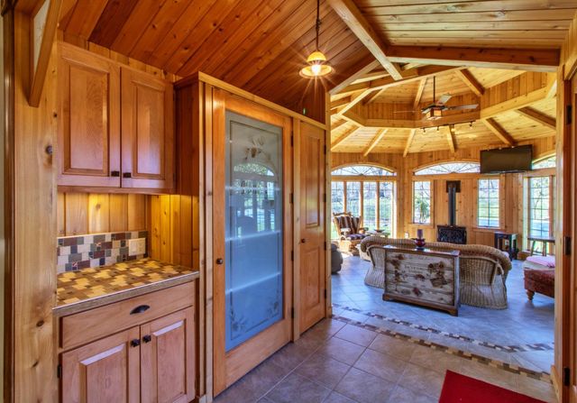 99 Ingalls Drive, Irasburg, VT 05845