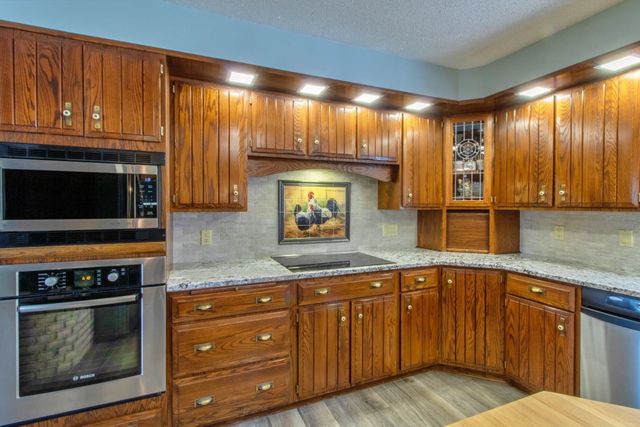 99 Ingalls Drive, Irasburg, VT 05845