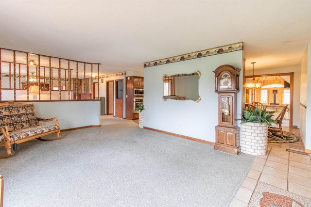 99 Ingalls Drive, Irasburg, VT 05845