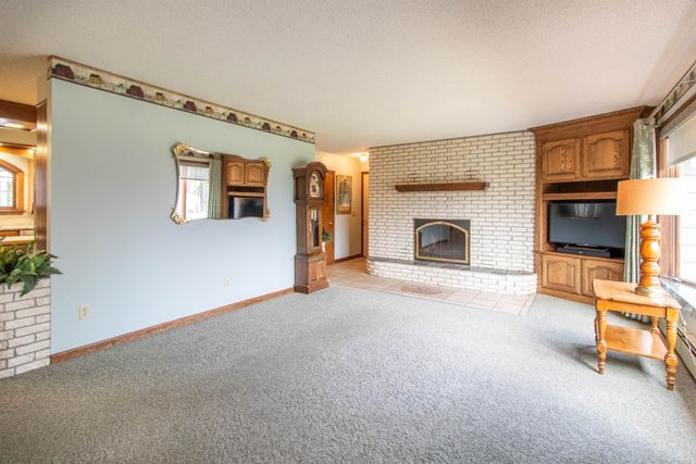 99 Ingalls Drive, Irasburg, VT 05845