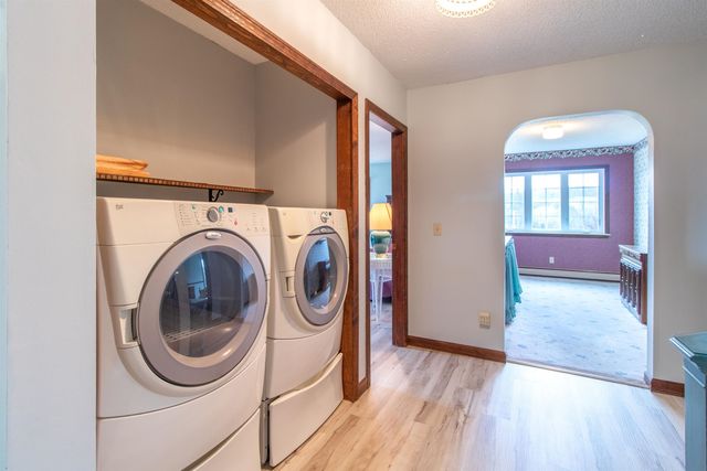 99 Ingalls Drive, Irasburg, VT 05845