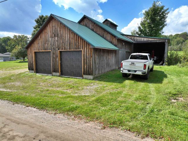 99 Ingalls Drive, Irasburg, VT 05845