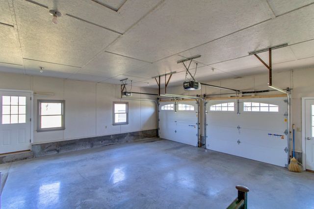 99 Ingalls Drive, Irasburg, VT 05845