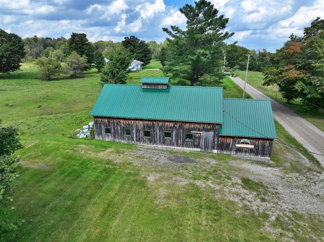 99 Ingalls Drive, Irasburg, VT 05845