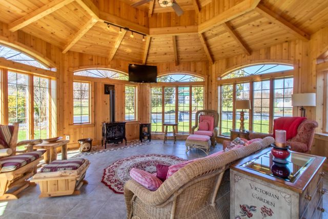 99 Ingalls Drive, Irasburg, VT 05845