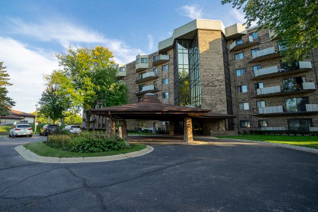 1275 E Baldwin Lane 507, Palatine, IL 60074