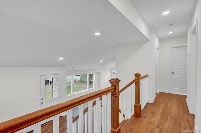 15 Glenwood Lane, Huntington, NY 11743