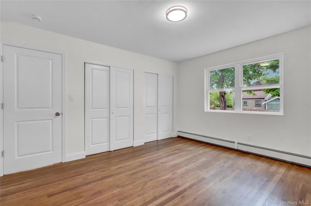 15 Glenwood Lane, Huntington, NY 11743