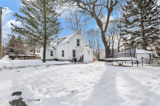 718 Center Street, Jackson, MI 49202