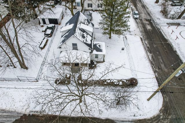 718 Center Street, Jackson, MI 49202