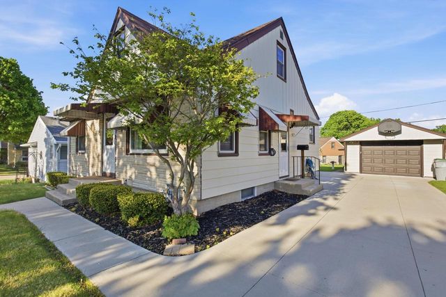 2608 63rd STREET, Milwaukee, WI 53219