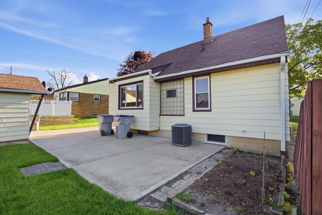 2608 63rd STREET, Milwaukee, WI 53219