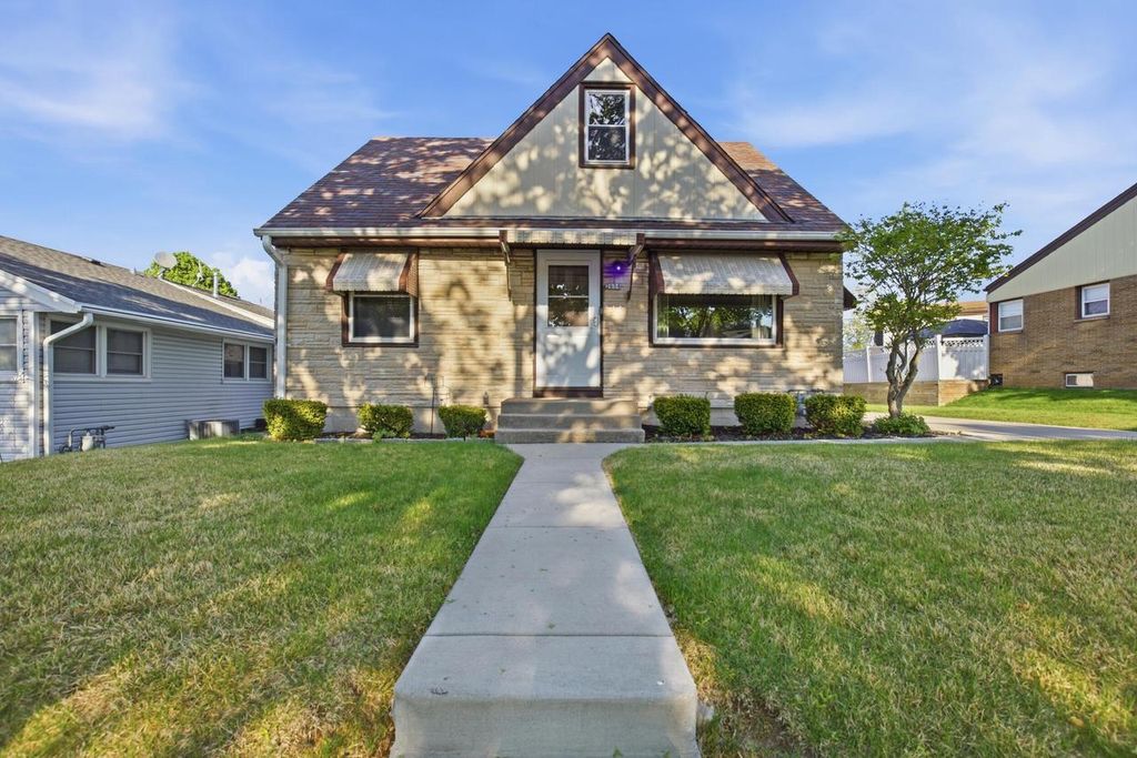 2608 63rd STREET, Milwaukee, WI 53219