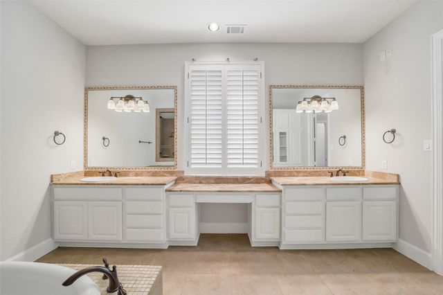 25411 Springwood Lake Drive, Katy, TX 77494