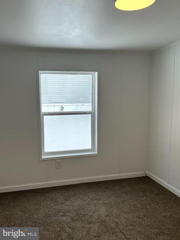 701 CASSEL RD, Manchester, PA 17345