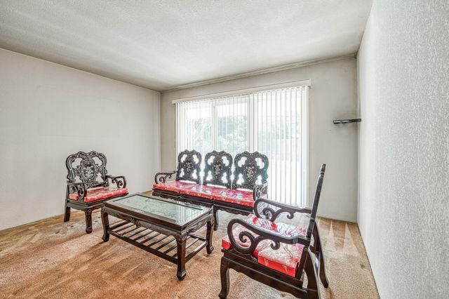 1685 W San Ramon Avenue, Fresno, CA 93711