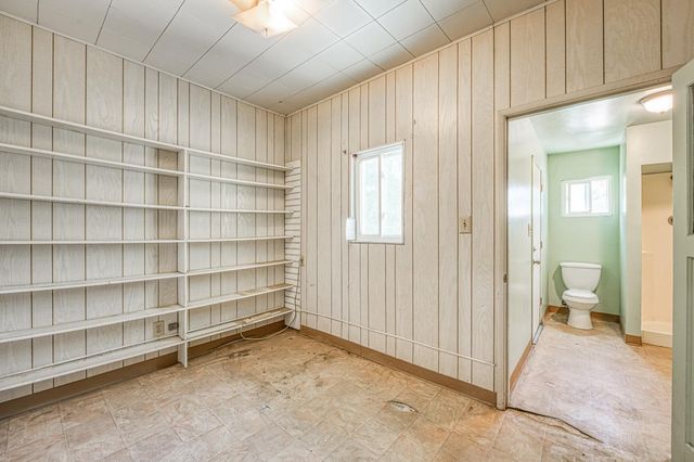 1685 W San Ramon Avenue, Fresno, CA 93711