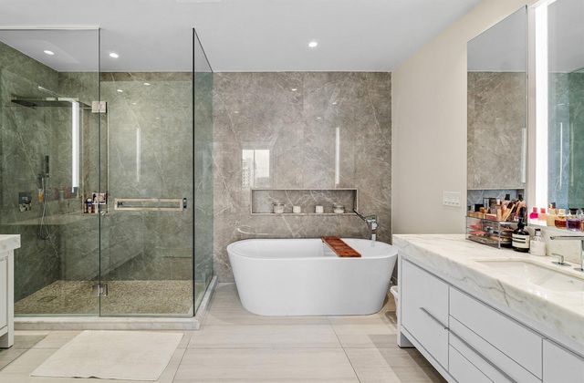 200 SE Mizner Boulevard 810, Boca Raton, FL 33432