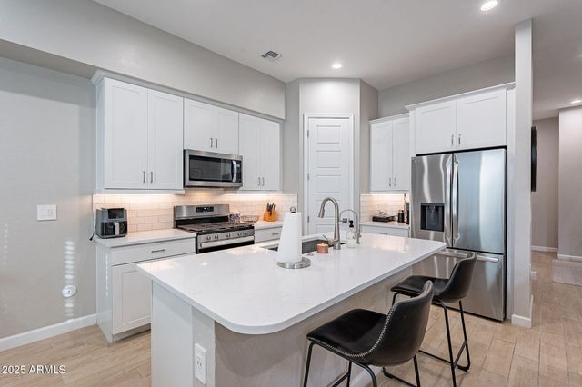 17048 N 50TH Way, Scottsdale, AZ 85254