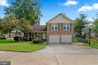 9303 MACSWAIN PL, Springfield, VA 22153