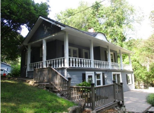 4936 Neosho Drive, Clarkston, MI 48348