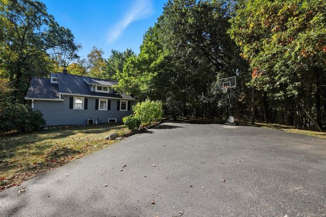 4936 Neosho Drive, Clarkston, MI 48348