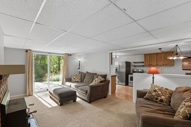 4936 Neosho Drive, Clarkston, MI 48348