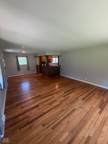 5912 Laurel Street, Indianapolis, IN 46227